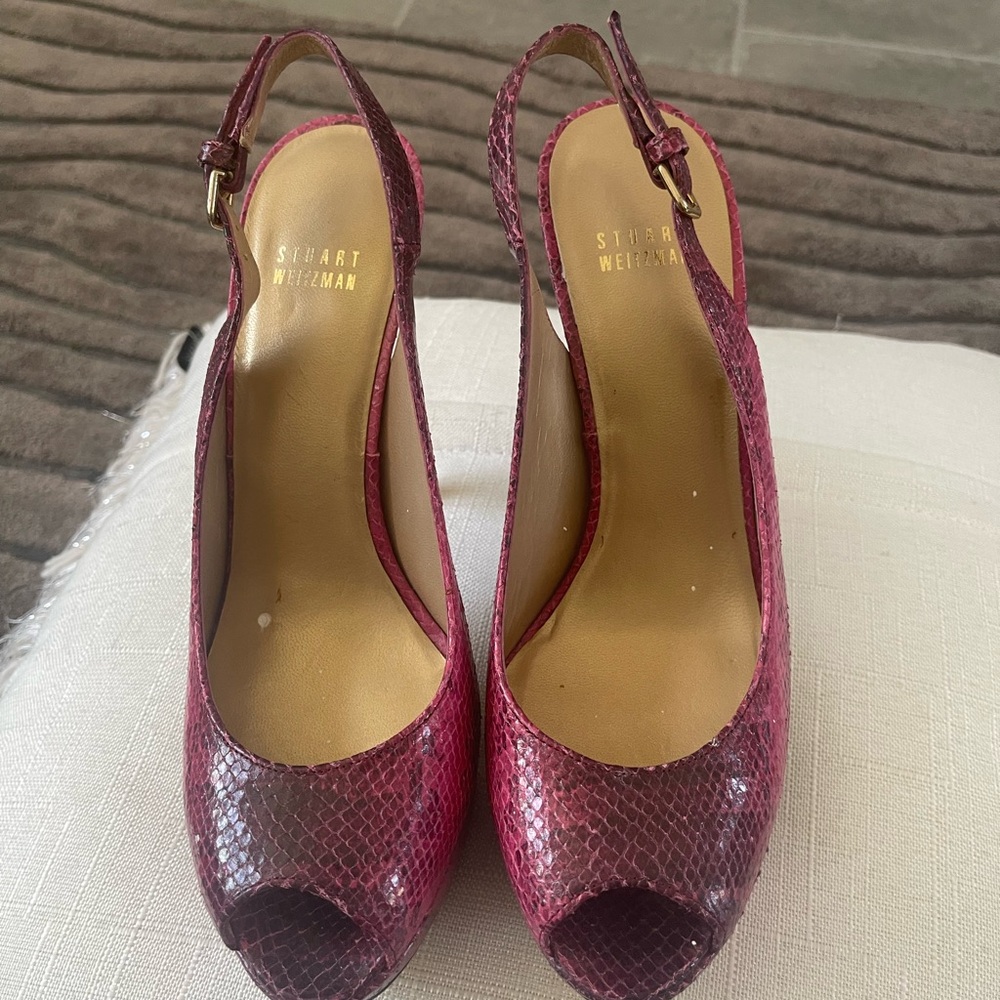 VINTAGE NWOT STUART WEITZMAN PINK VEVEY SNAKE PRINT LEATHER OPEN SIZE 9